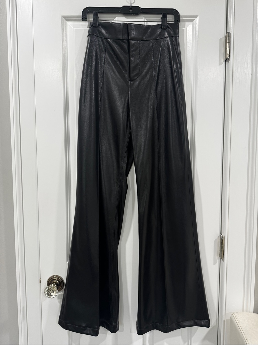 Alice + Olivia Dylan Wide-Leg Faux Leather Pants - Black